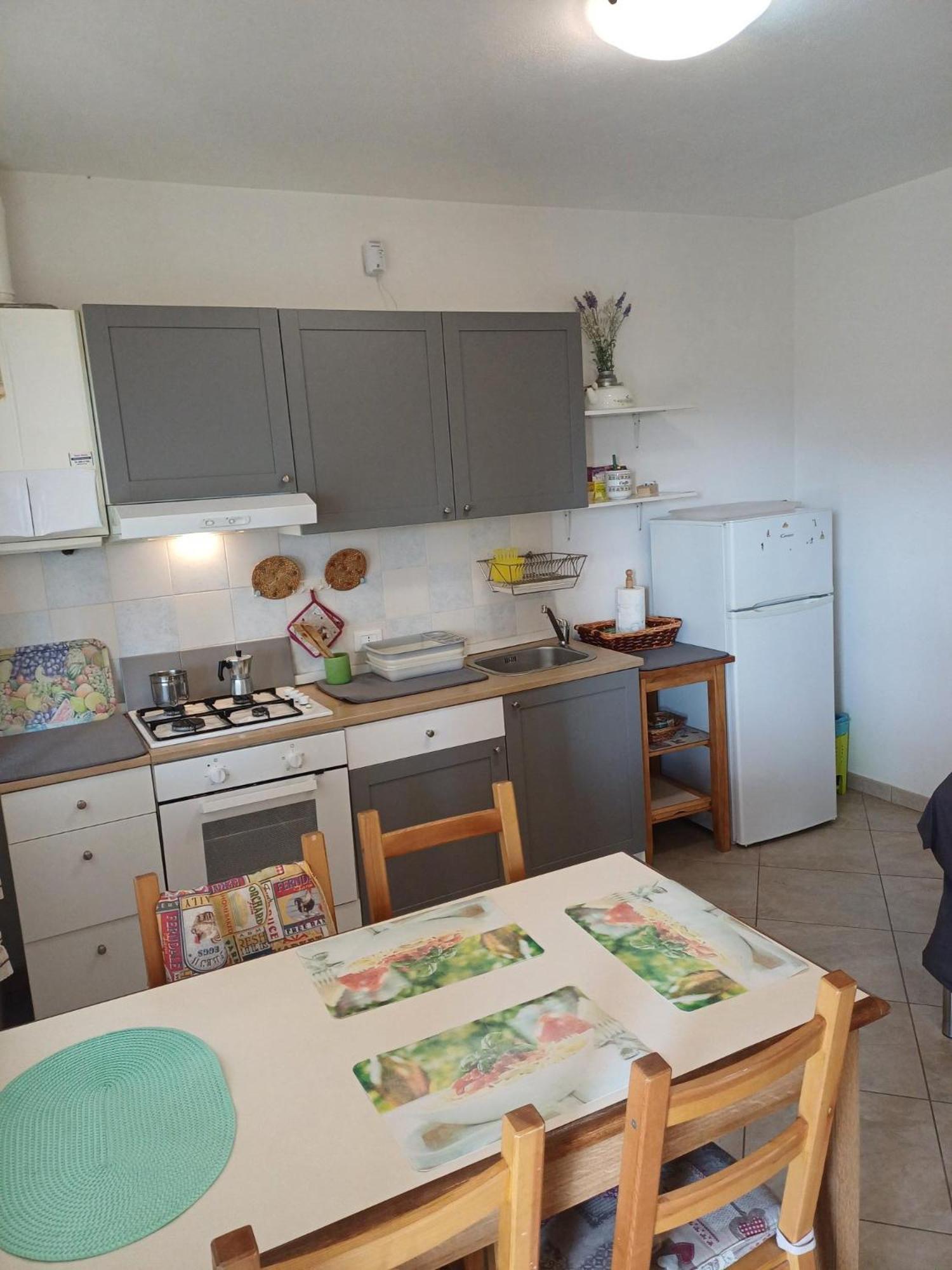 Cascina Legnago Bilocale A 6 Chilometri Da Salo' Lägenhet Villanuova sul clisi Exteriör bild